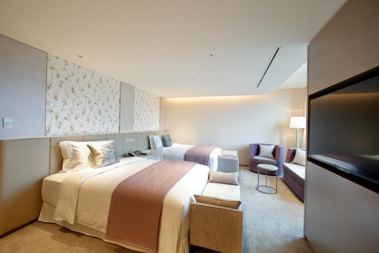 Miyako Hotel Hakata Фукуока Екстер'єр фото Deluxe Room